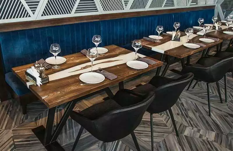 Советы по созданию уютного и стильного интерьера ресторана при помощи барных стульев и стоек