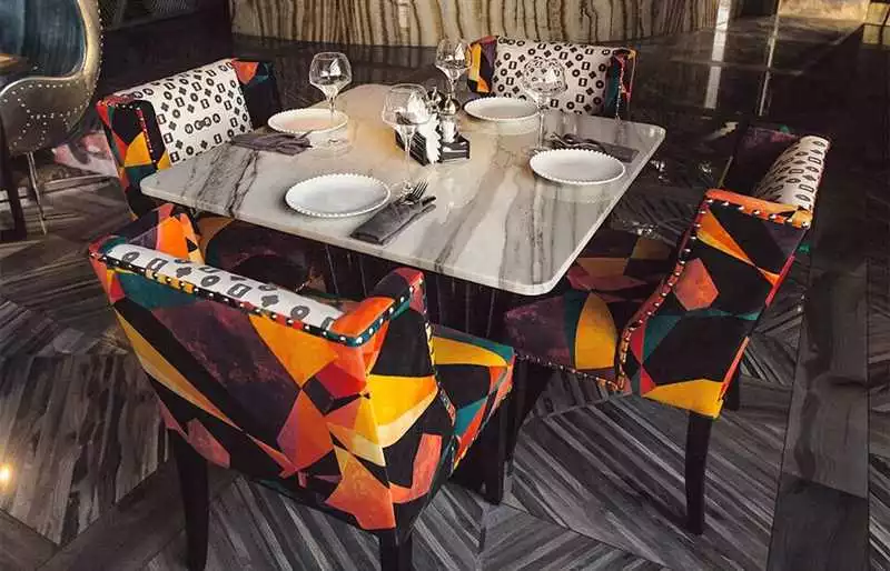 Современная мебель для ресторана